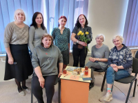 Bibliotēku nedēļā tiekas ar mākslinieci Vēsmu Ušpeli