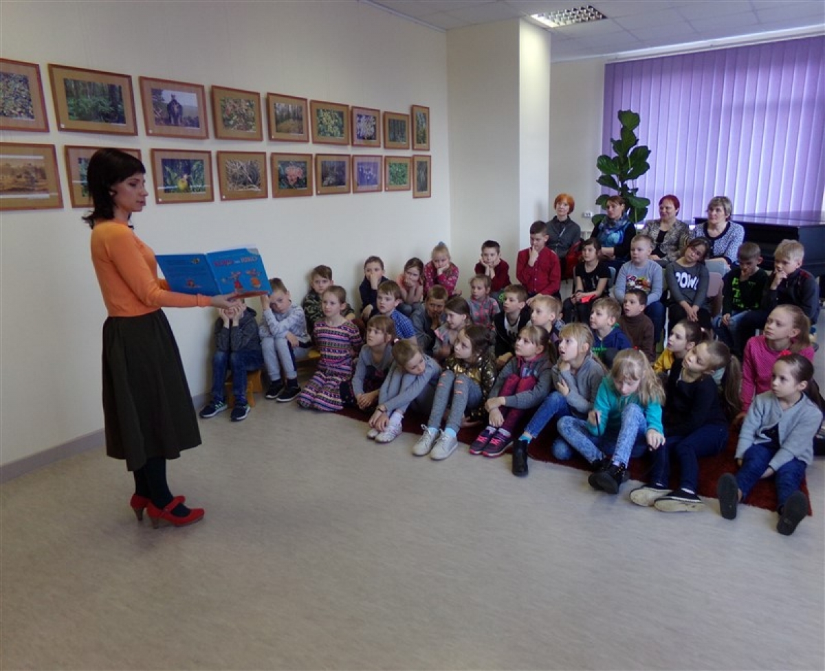 Maltā tikšanās ar bērnu rakstnieci Eviju Gulbi